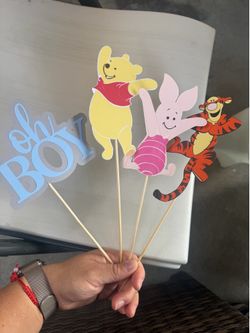 Winnie the Pooh baby shower diy  decoration
