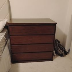 4 Drawer Dresser