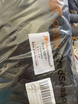 Osbo Graduation Gown