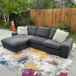 🚚 FREE DELIVERY ! Beautiful Gray Sectional Couch w/ Chaise