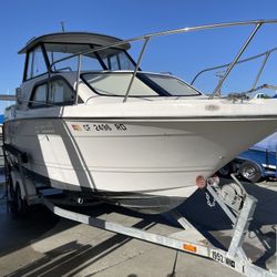 2004 Bayliner 242