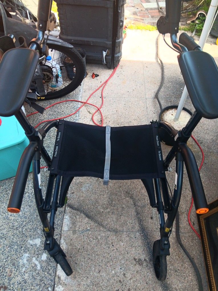 Walker upwalker lite