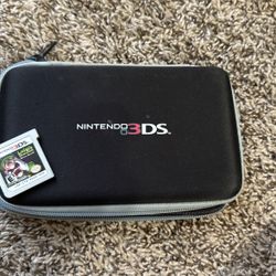 Nintendo 3DS Case And Luigi’s Mansion Game