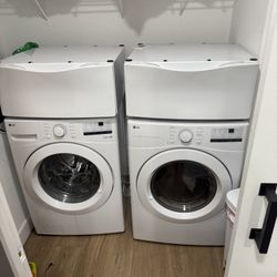 Washer & Dryer With Storage 