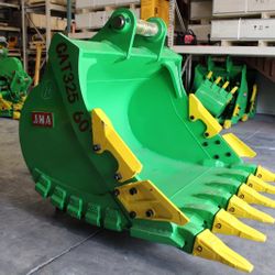 Excavator Caterpillar 325 Heavy Duty Rock Bucket or Similar Machine