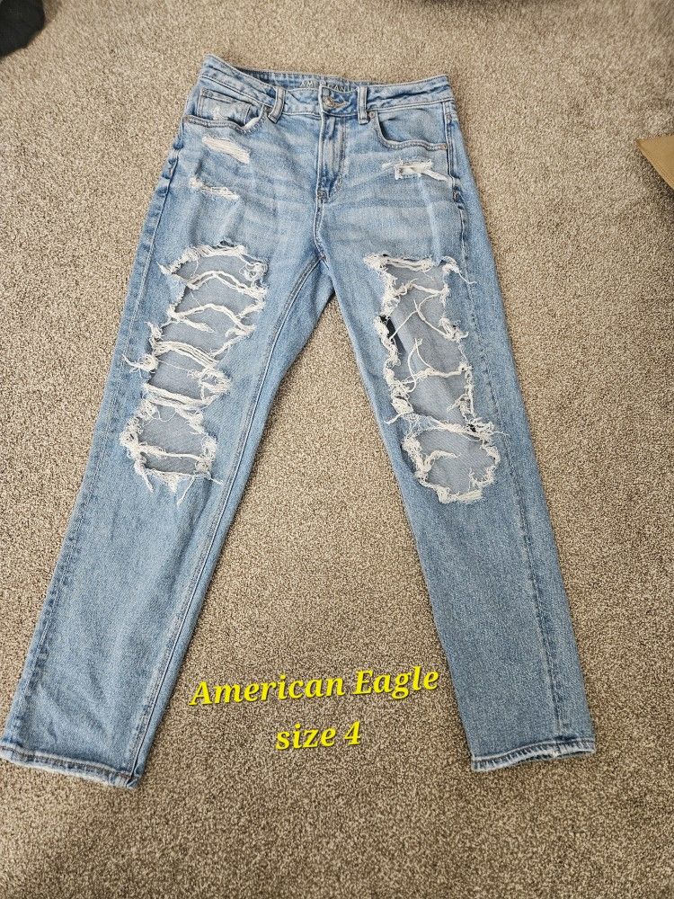 American Eagle Size 4