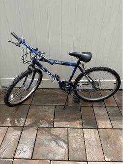 Dynacraft Magna Glacier Point Mountain Bike