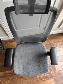 Autonomous brand Ergonomic Mesh Office Chair with Adjustable Headrest, Gray & Black