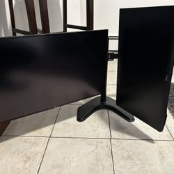 Monitor Stand + 2 Monitors 23”