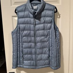 Women’s Puffer Vest