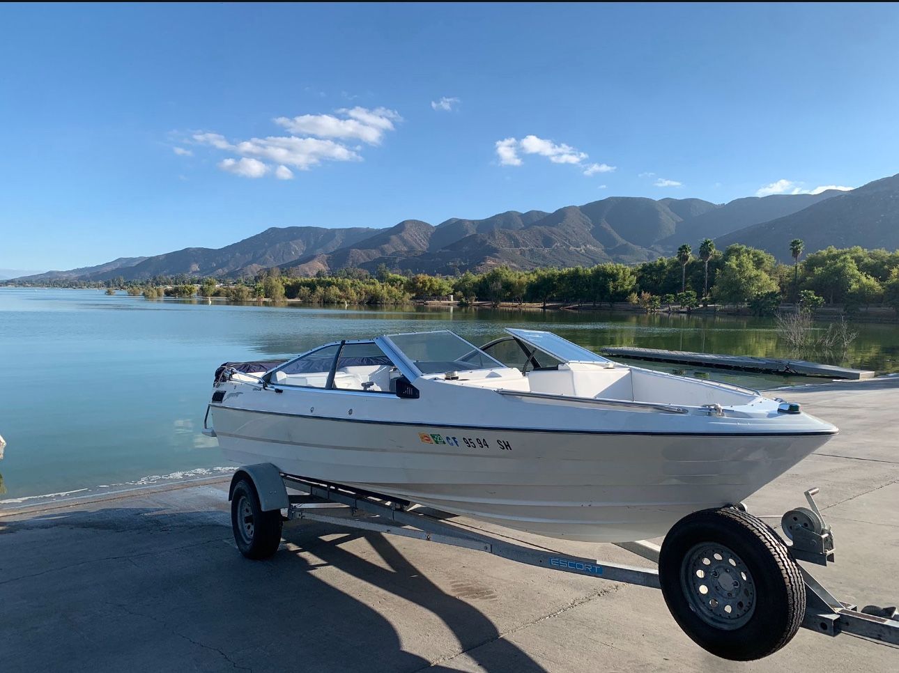 Bayliner Boat And Trailer