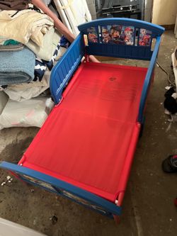 Kids bed