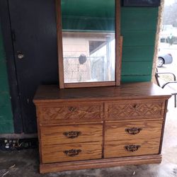 Dresser And Mirror 