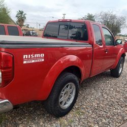 Bed cover for nissan frontier
