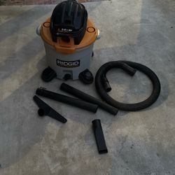 Ridgid Shop Vacuum 12 Gallons Working Perfectly $40