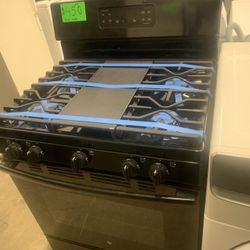 GE 5 Burrner Gas Stove In Black Working Perfectly 4 Months Warranty 
