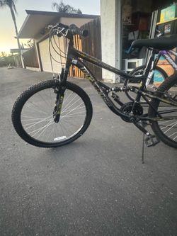 Mongoose Mountain Bike
