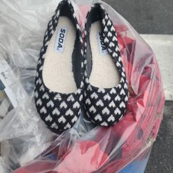 Girls Flat Shoes 
