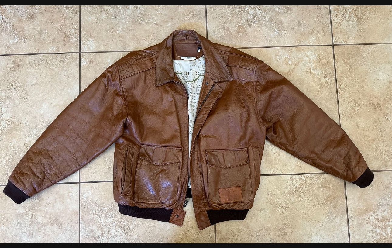 Authentic Indiana Jones Leather Jacket   size Adult Large for Halloween Costume 