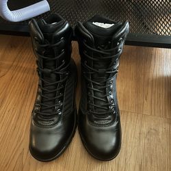100% Leather Combat Boots W 10 