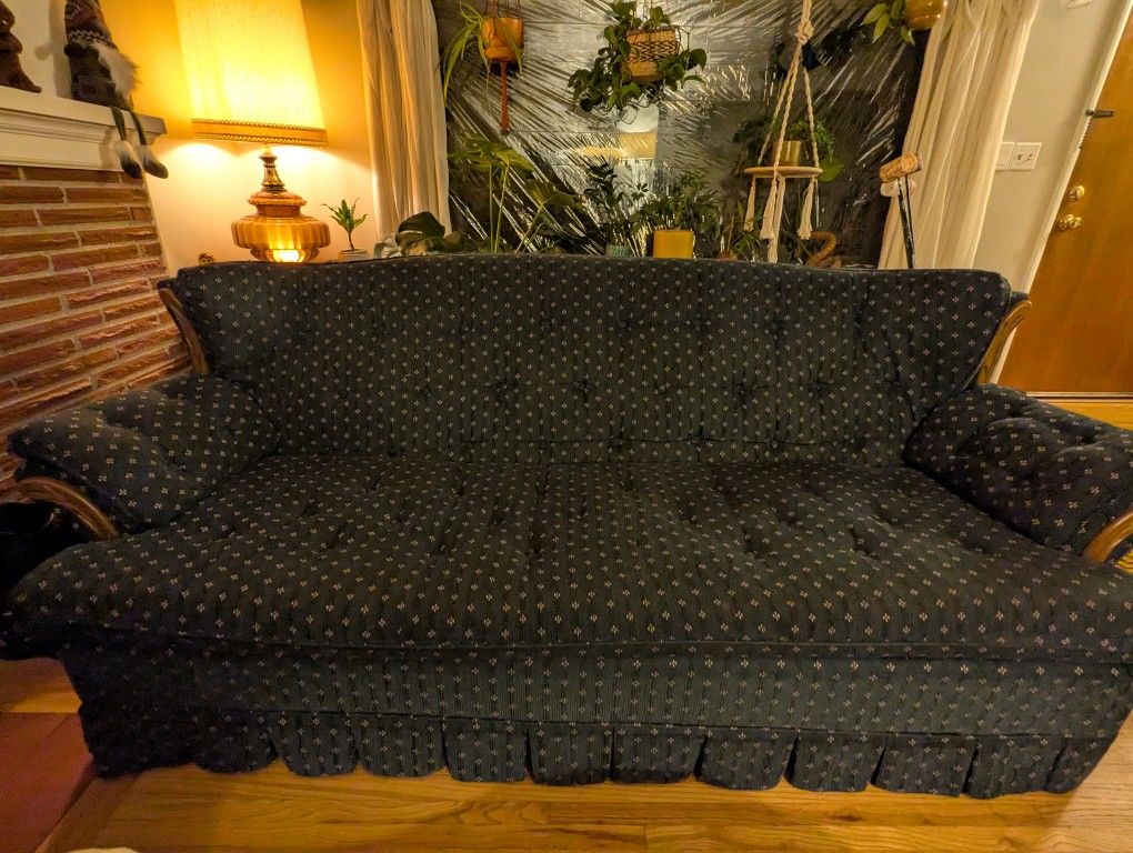 Vintage Patterned Forest Green Sofa