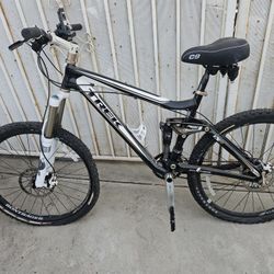 Trek Fuel Ex8 