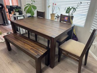 Dining Set