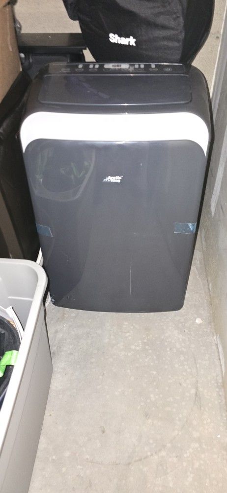 Artic King Portable Ac