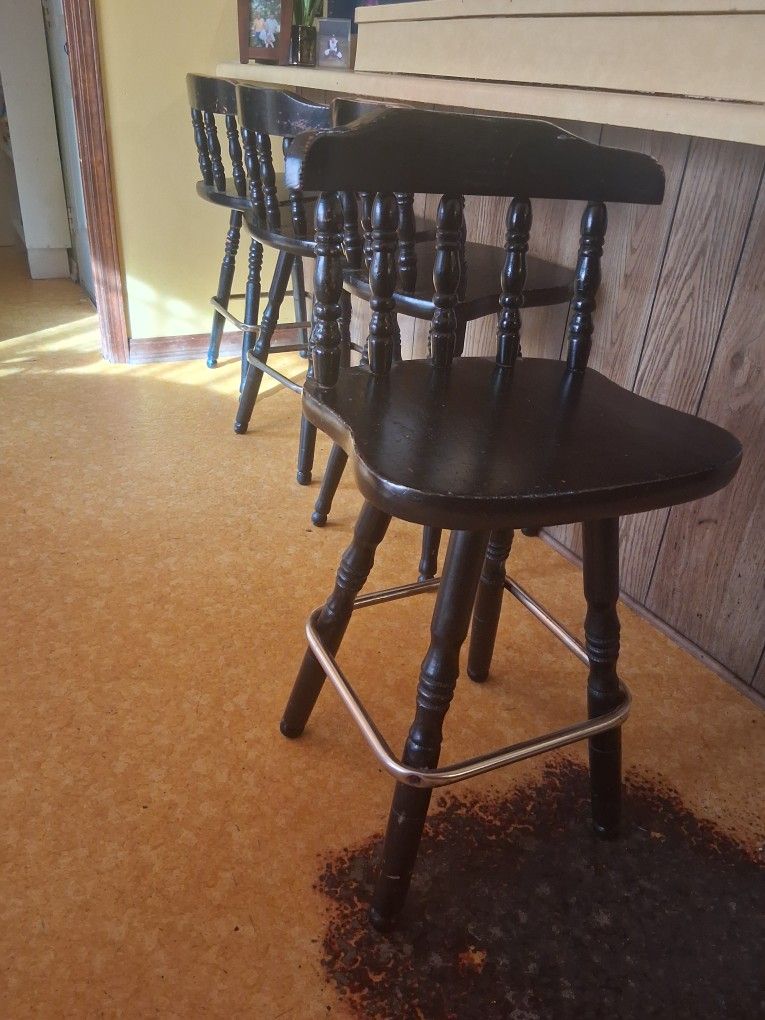 Swivel Bar Stools