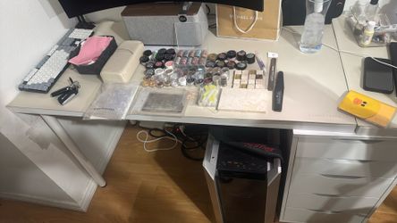 nail Supply