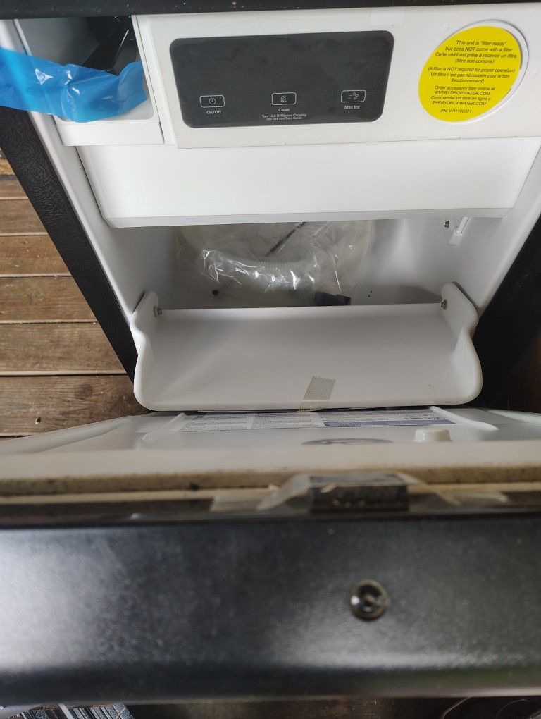 Kitchen Aid Ice Maker