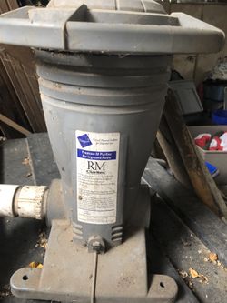 Jacuzzi small pump and filter