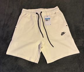 Nike Tech Fleece Shorts White