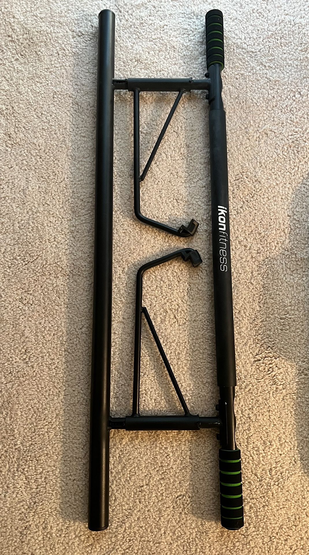 Doorway Hang Pull-Up Bar