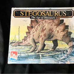 Stegosaurus Model Kit