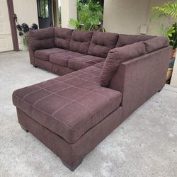 Dark Brown Fabric 2 Piece Sectional Sofa With Chaise ⭐️Free Delivery 🚚 ⭐️ 