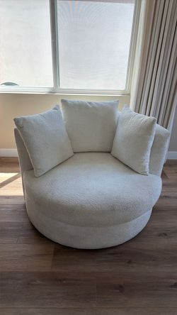 Round swing chair