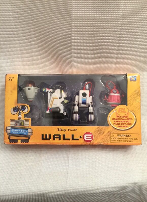 Disney Pixar walle reject bots action figures