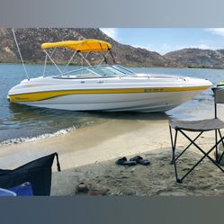 210 SSI Chaparral Boat 