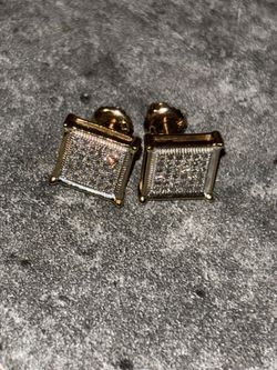 Diamond Earrings (Micro-Paved) 10k