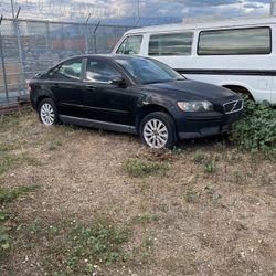 2005 Volvo S.40 For Parts.