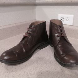 Old Navy Brown Boots - Men's Size 9