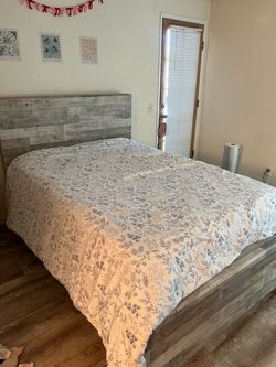 Full sized bed