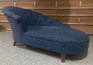 Chaise Lounge Chair