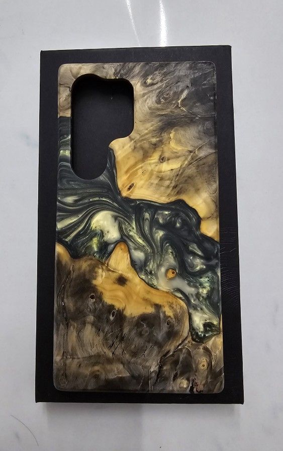 Carved S24 Ultra Case