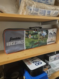 Franklin Sports Horseshoes Set