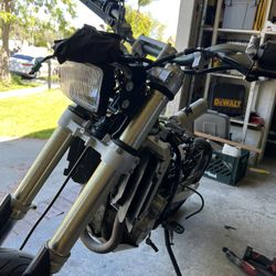 2019 Suzuki Drz400sm PART OUT 