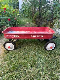 Vintage radio Flyer 90