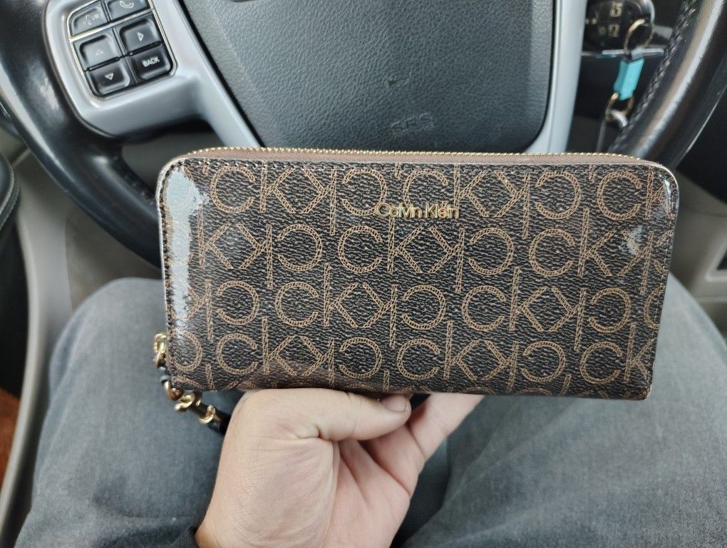 Women's Wallet Calvin Klein