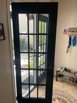 Brand new in box 60x80 24 glass panel French door slabs